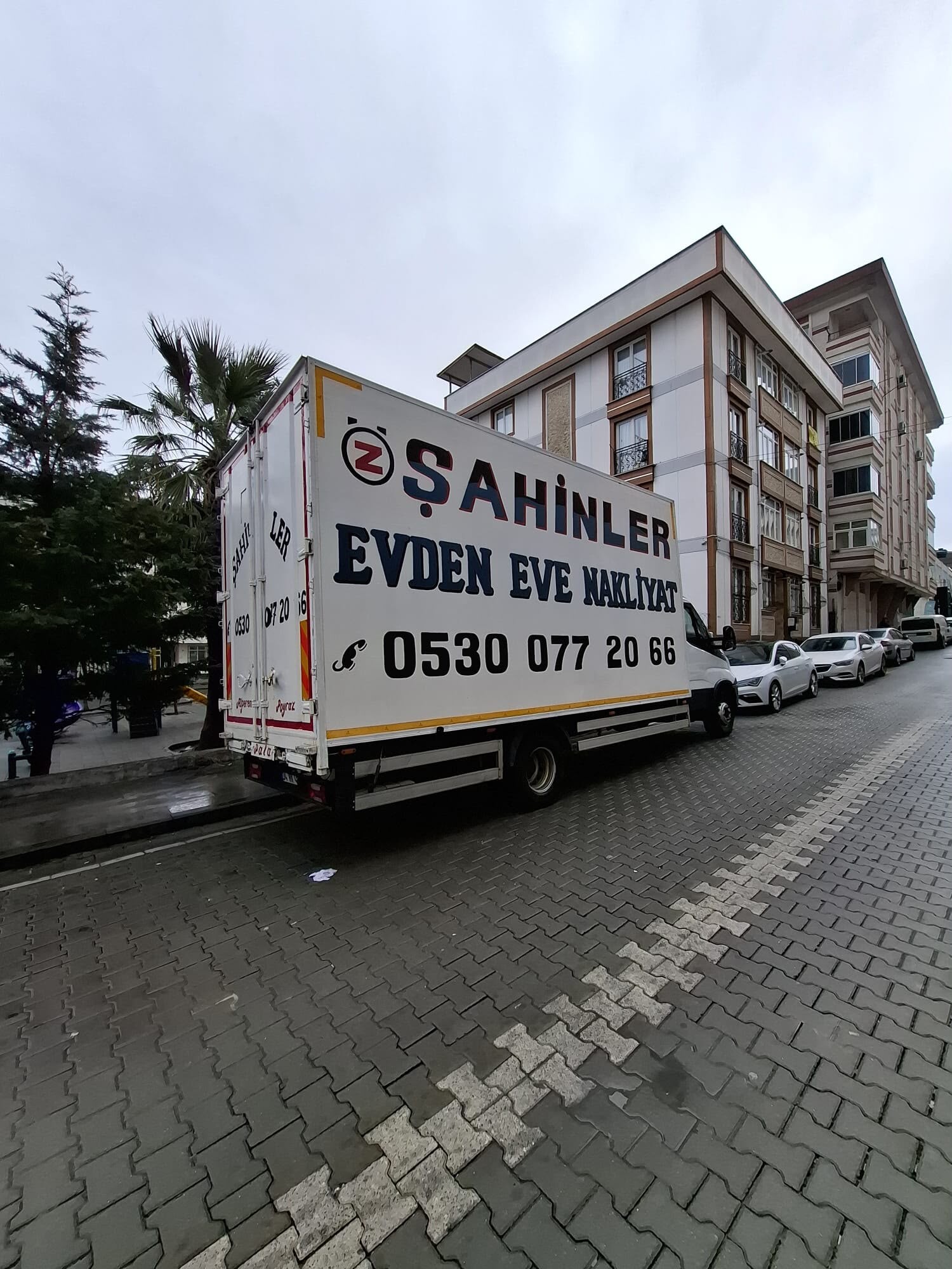 Özşahinler nakliyat kapalı kasa aracı